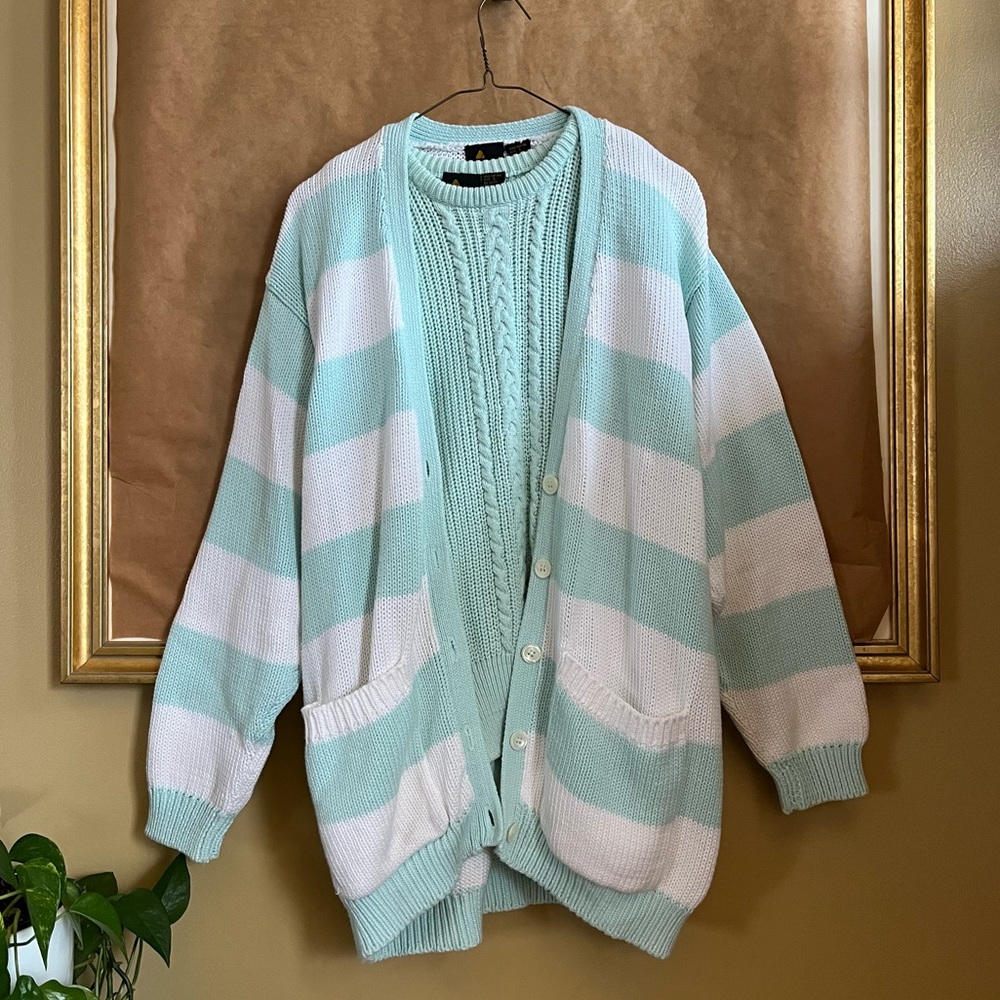Liz Sport mint/white long cardigan and sleeveless tank top